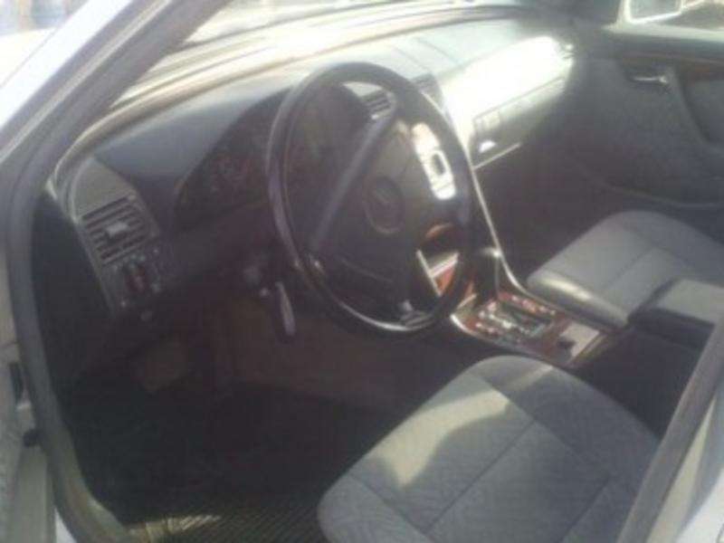 Mercedes C 180, 1993 il, 1.8 L, 242 000 km