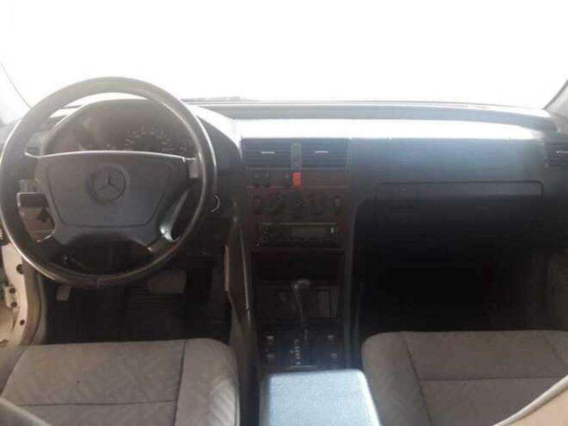 Mercedes C 180, 1993 il, 1.8 L, 242 000 km