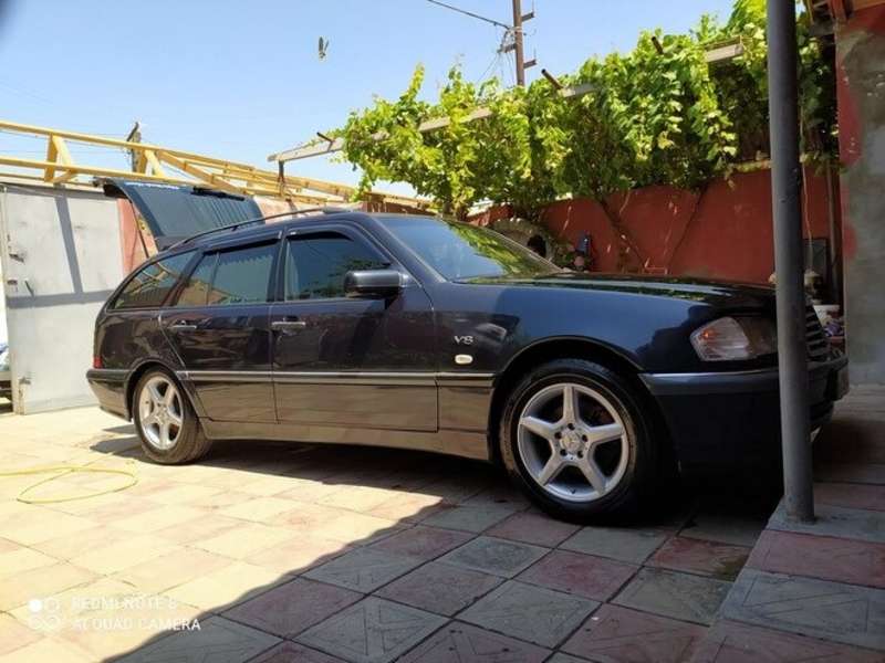 Mercedes C 220, 1999 il, 2.2 L, 199 999 km