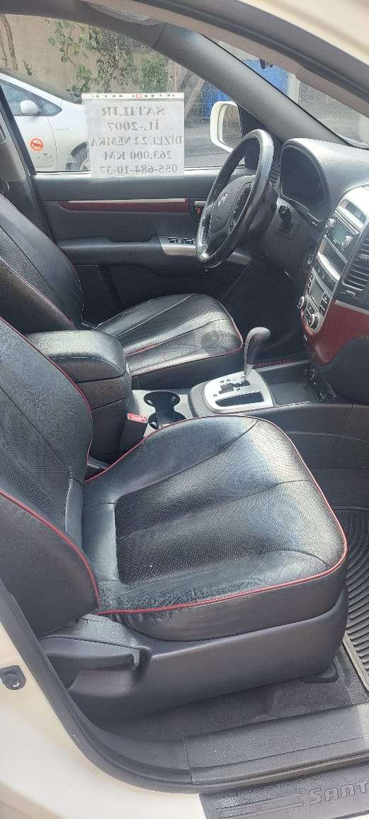 Hyundai Santa Fe, 2007 il, 2.2 L, 266 000 km