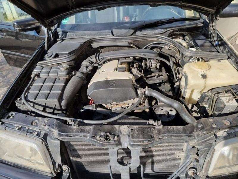 Mercedes C 180, 1999 il, 1.8 L, 450 000 km
