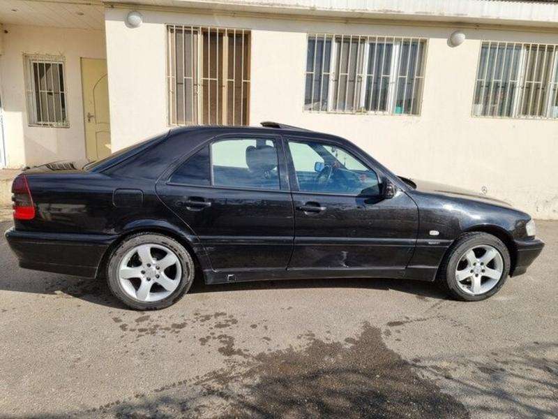 Mercedes C 180, 1999 il, 1.8 L, 450 000 km