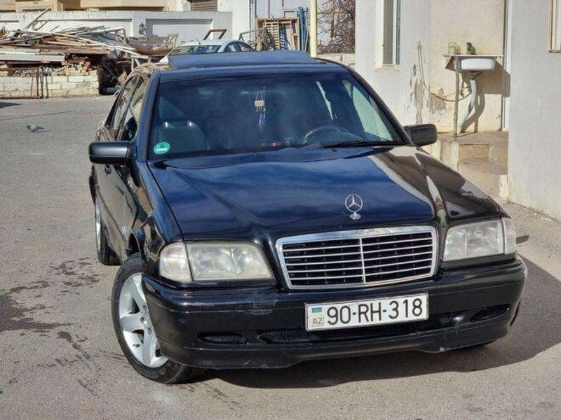 Mercedes C 180, 1999 il, 1.8 L, 450 000 km