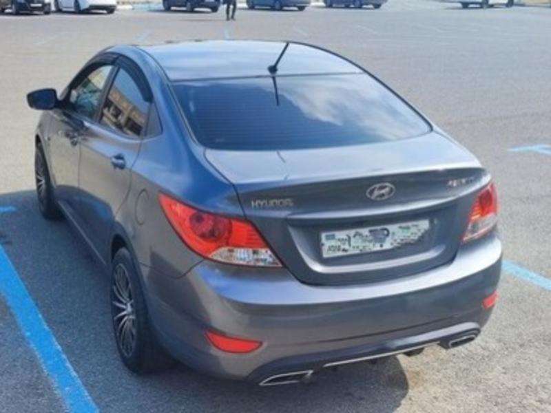 Hyundai Accent, 2012 il, 1.6 L, 192 000 km