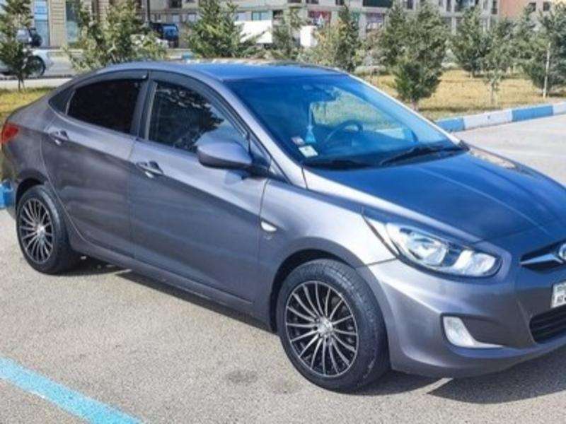 Hyundai Accent, 2012 il, 1.6 L, 192 000 km