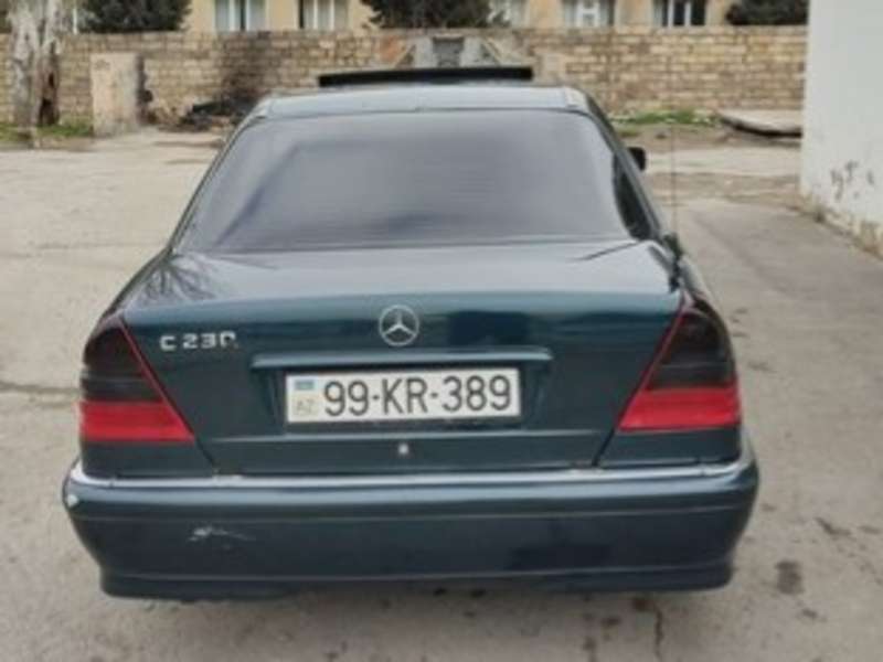 Mercedes C 230, 1998 il, 2.3 L, 268 000 km