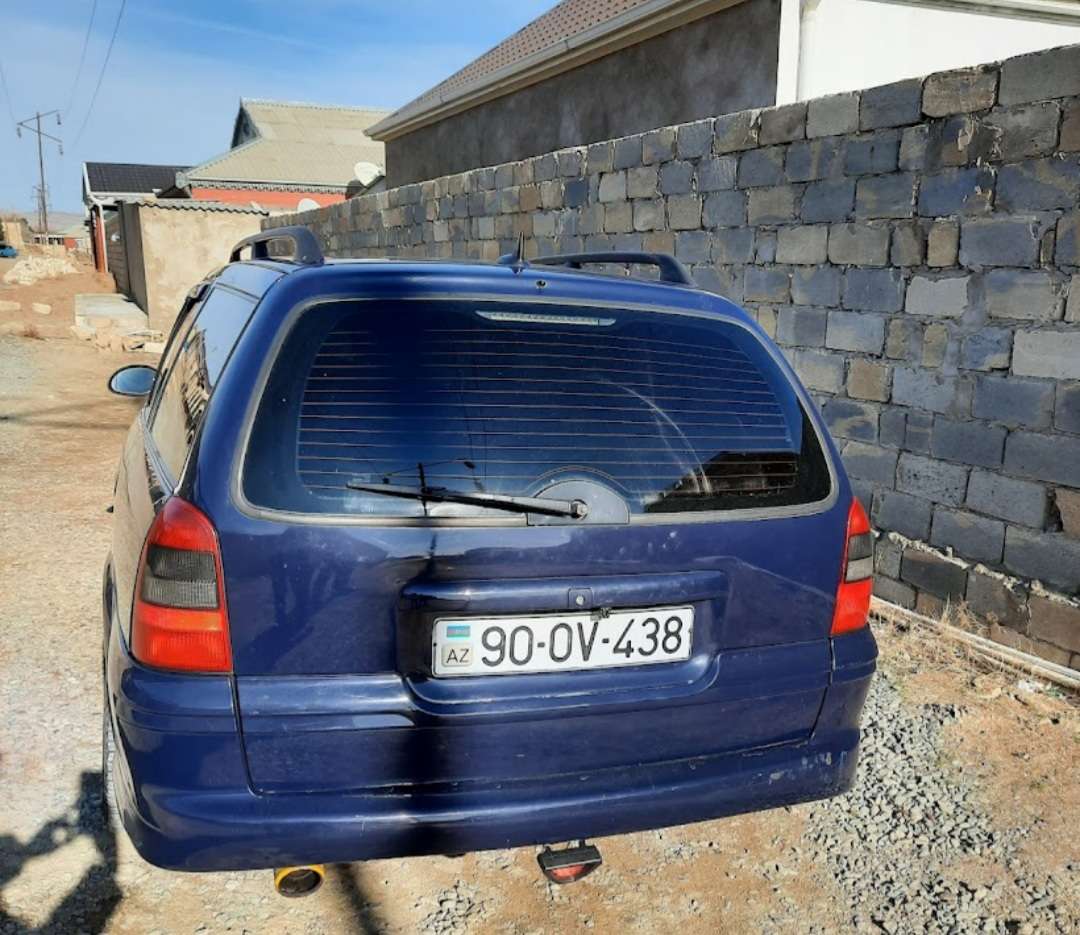 Opel Vectra, 1999 il, 2.0 L, 346 000 km