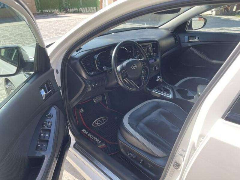Kia Optima, 2011 il, 2.0 L, 126 000 km