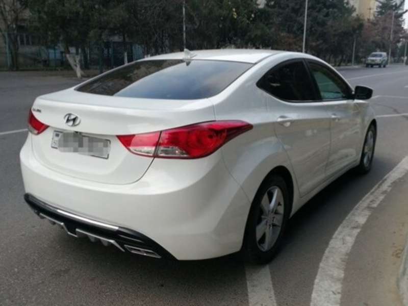 Hyundai Elantra, 2013 il, 1.8 L, 108 292 km