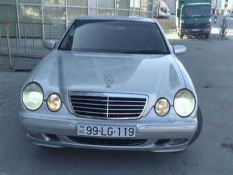 Mercedes E 200, 2001 il, 2.0 L, 273 000 km
