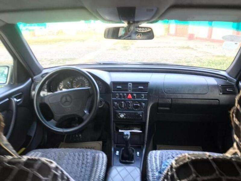 Mercedes C 180, 1998 il, 1.8 L, 336 000 km