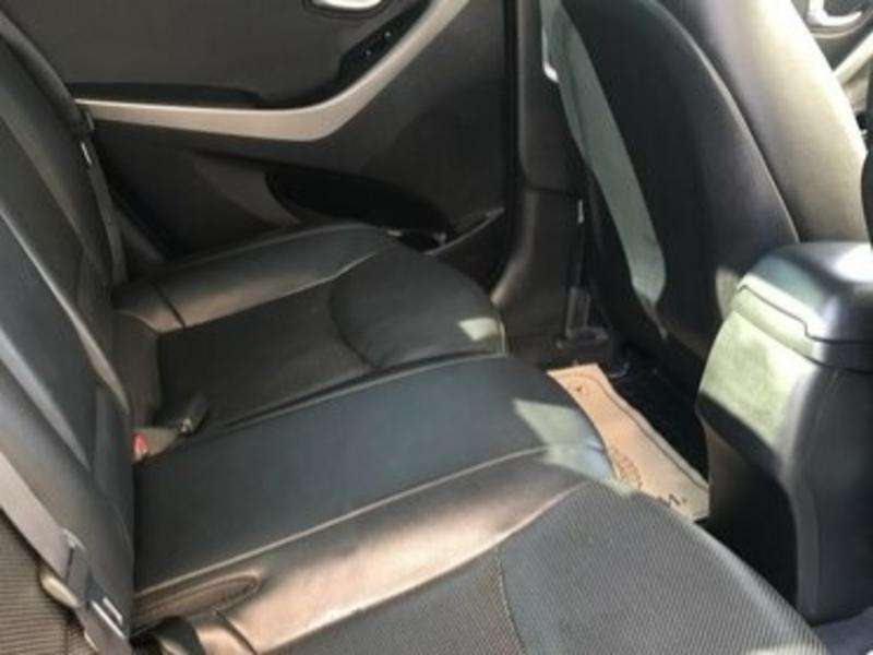 Hyundai Elantra, 2014 il, 1.8 L, 110 000 km