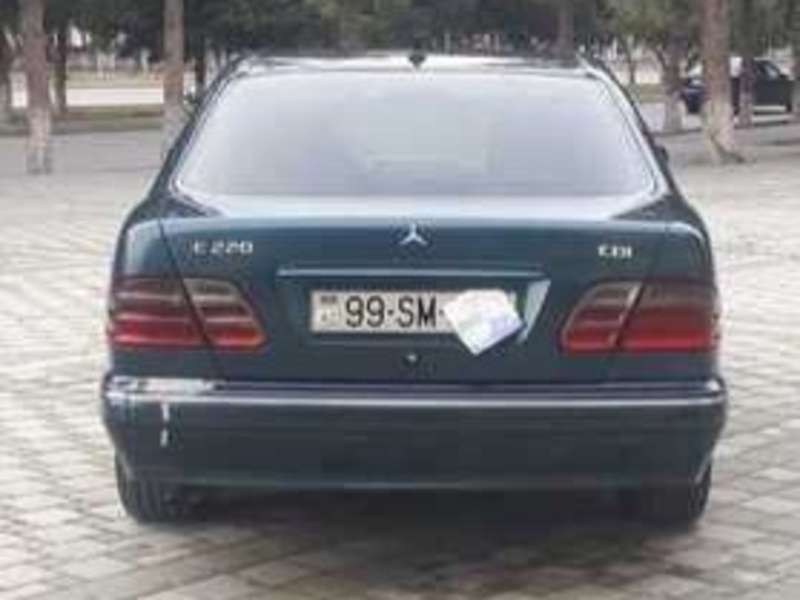 Mercedes E 220, 2000 il, 2.2 L, 450 000 km