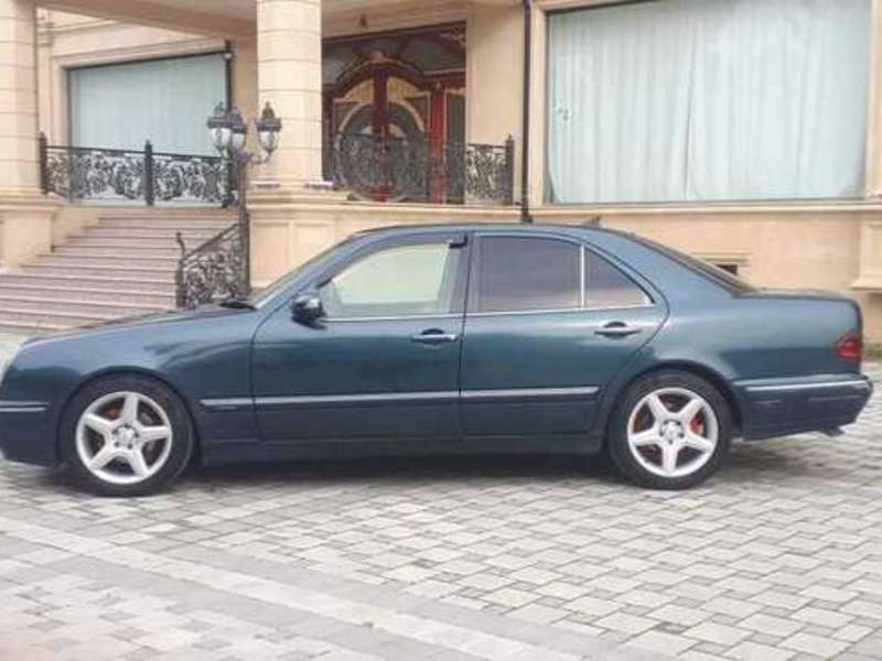 Mercedes E 220, 2000 il, 2.2 L, 450 000 km
