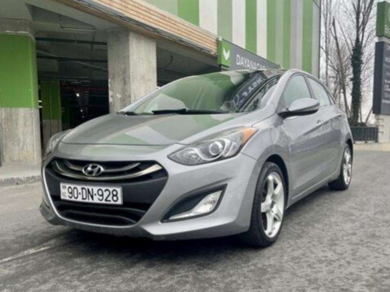 Hyundai Elantra, 2013 il, 1.8 L, 221 000 km