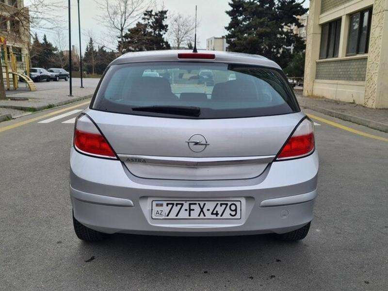 Opel Astra, 2004 il, 1.4 L, 196 450 km