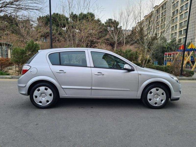 Opel Astra, 2004 il, 1.4 L, 196 450 km
