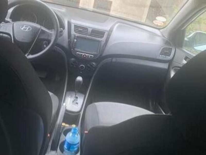 Hyundai Accent, 2012 il, 1.4 L, 150 700 km