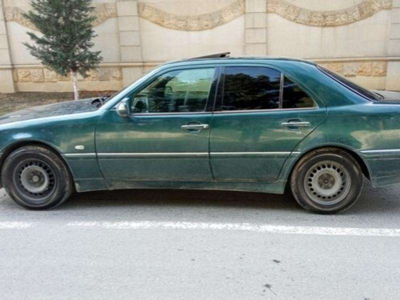 Mercedes C 180, 1997 il, 1.8 L, 524 087 km