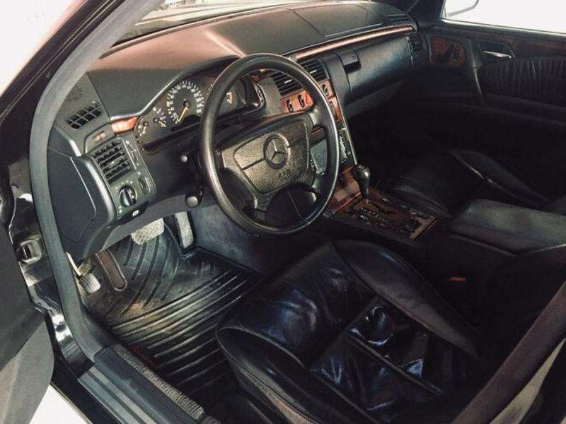 Mercedes E 280, 1999 il, 2.8 L, 382 242 km