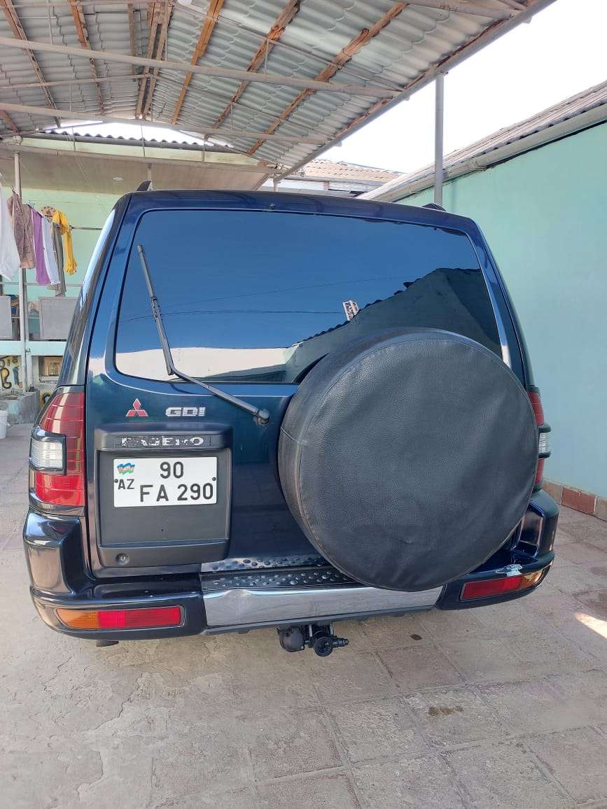 Mitsubishi Pajero, 2002 il, 0.35 L, 208 000 km
