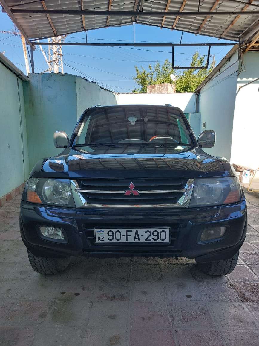 Mitsubishi Pajero, 2002 il, 0.35 L, 208 000 km