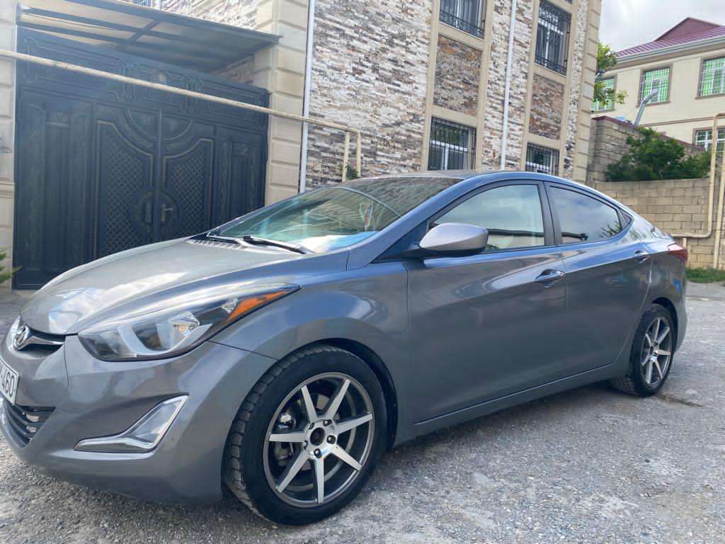 Hyundai Elantra, 2014 il, 1.8 L, 85 000 km
