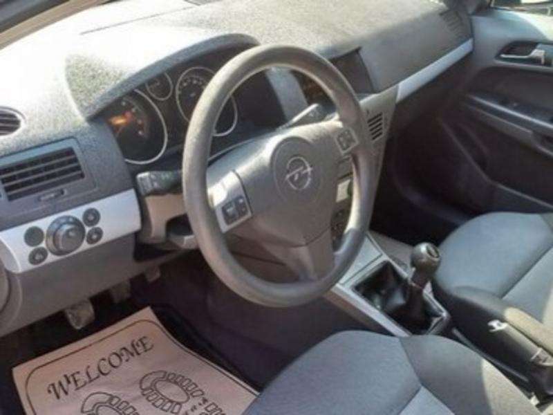 Opel Astra, 2005 il, 1.4 L, 189 000 km