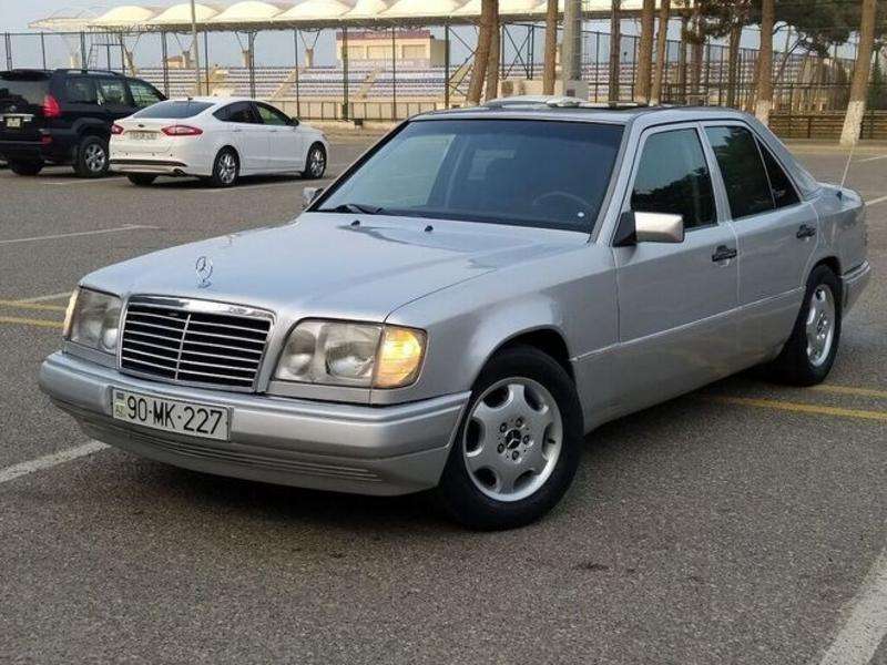 Mercedes E 220, 1994 il, 2.2 L, 220 000 km