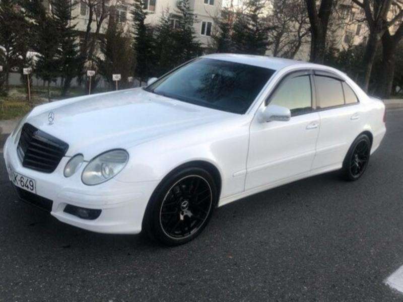 Mercedes E 220, 2008 il, 2.2 L, 380 000 km
