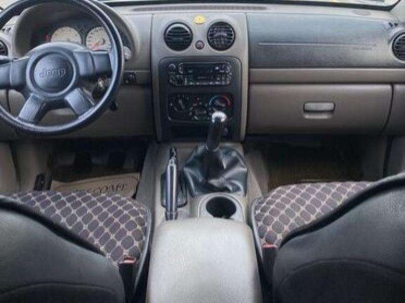 Jeep Cherokee, 2003 il, 2.4 L, 202 000 km