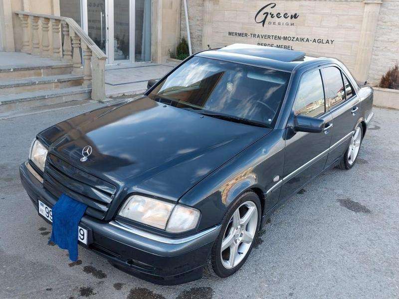 Mercedes C 240, 1999 il, 2.4 L, 274 500 km