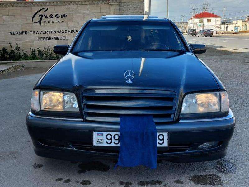 Mercedes C 240, 1999 il, 2.4 L, 274 500 km