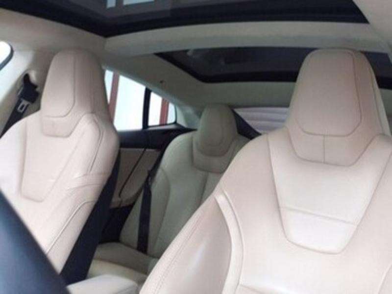 Tesla Model S, 2015 il, 0 L, 18 000 km