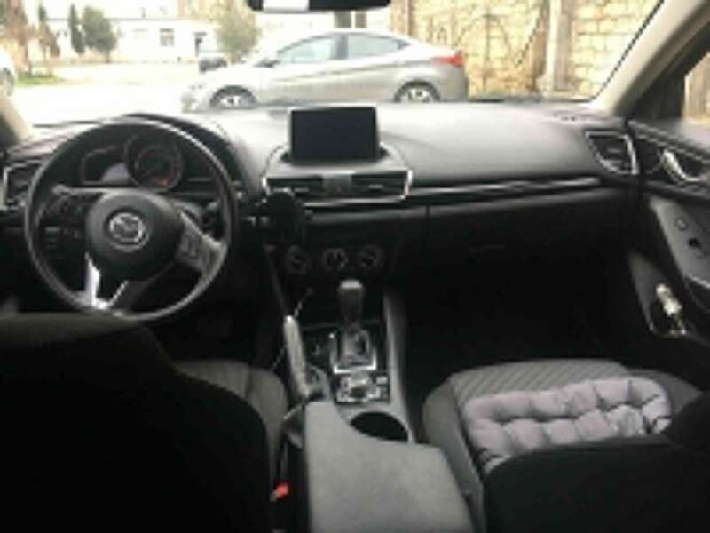 Mazda 3, 2015 il, 2.0 L, 128 000 km