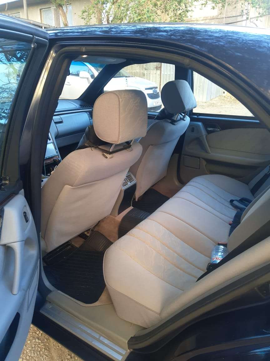 Mercedes E 200, 1997 il, 2.0 L, 354 000 km