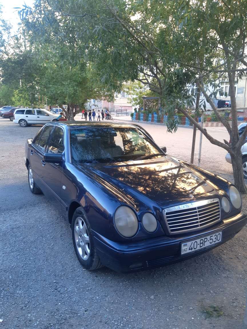 Mercedes E 200, 1997 il, 2.0 L, 354 000 km