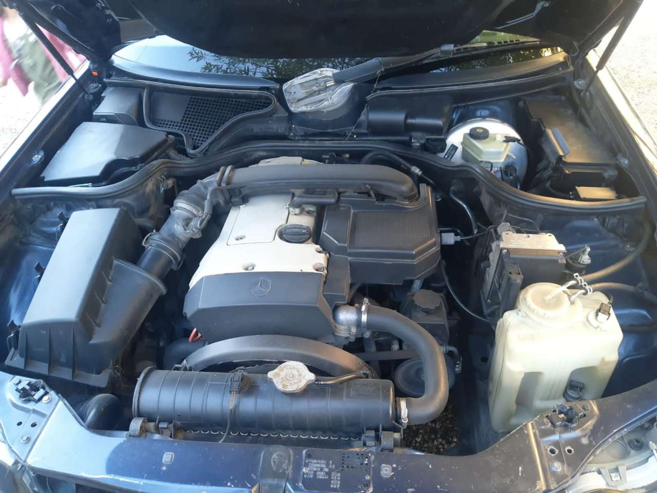 Mercedes E 200, 1997 il, 2.0 L, 354 000 km