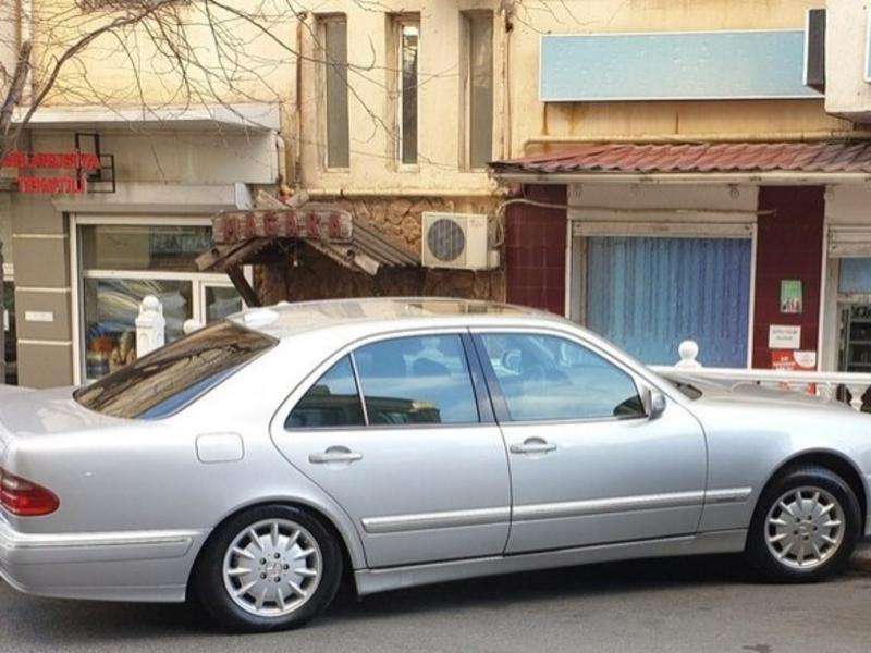 Mercedes E 220, 2000 il, 2.2 L, 254 780 km