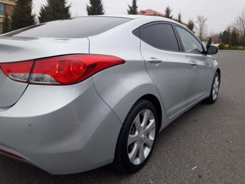 Hyundai Elantra, 2013 il, 1.8 L, 242 855 km
