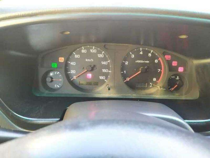 Nissan Pathfinder, 1998 il, 3.3 L, 396 100 km