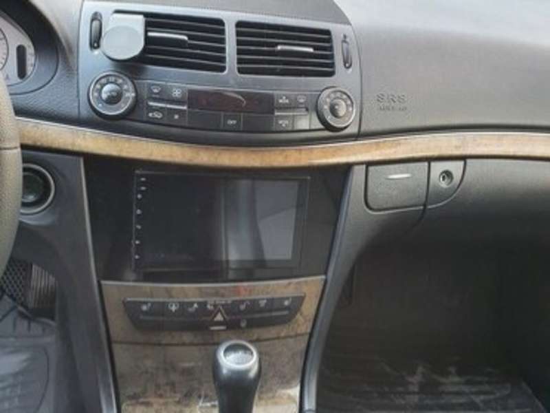 Mercedes E 220, 2006 il, 2.2 L, 288 000 km