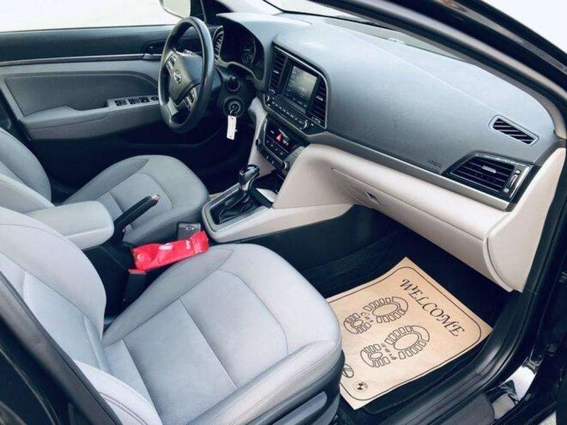 Hyundai Elantra, 2017 il, 2.0 L, 104 000 km