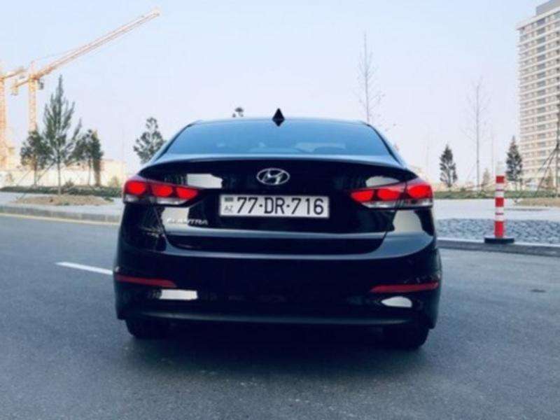 Hyundai Elantra, 2017 il, 2.0 L, 104 000 km