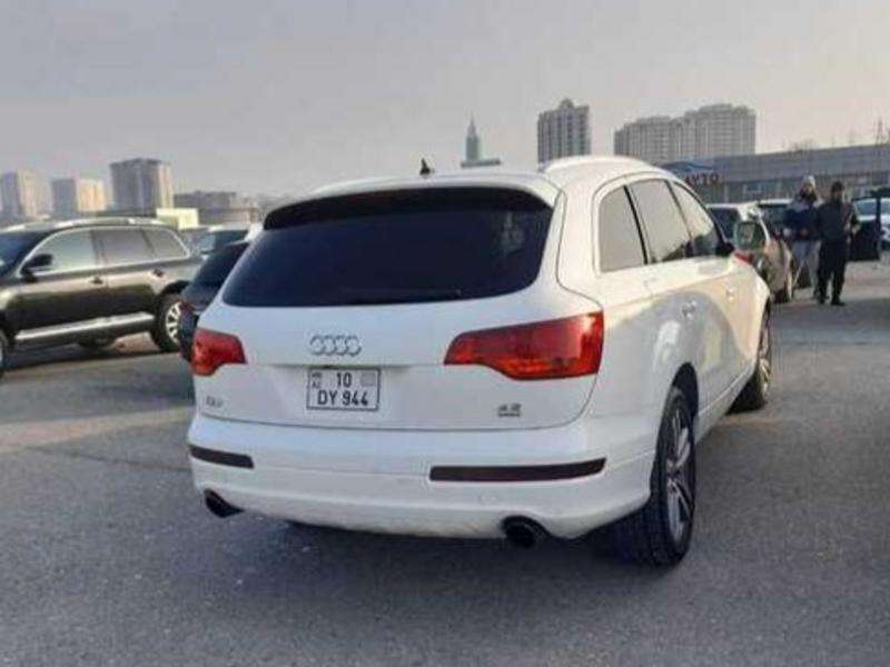 Audi Q7, 2007 il, 4.2 L, 167 000 km