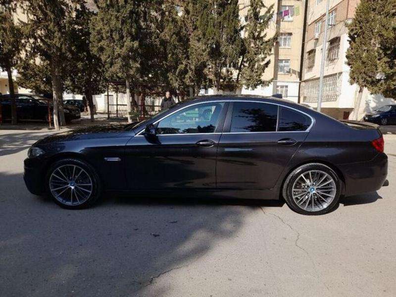 BMW 528, 2015 il, 2.0 L, 127 256 km