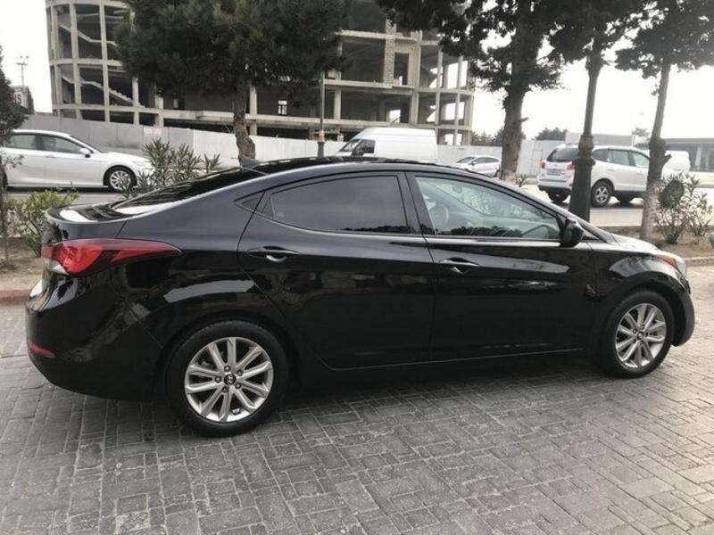 Hyundai Elantra, 2015 il, 1.8 L, 105 640 km