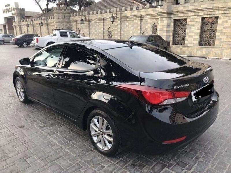 Hyundai Elantra, 2015 il, 1.8 L, 105 640 km