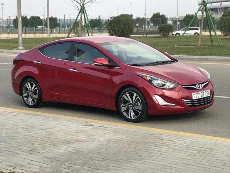 Hyundai Elantra, 2015 il, 1.8 L, 92 000 km