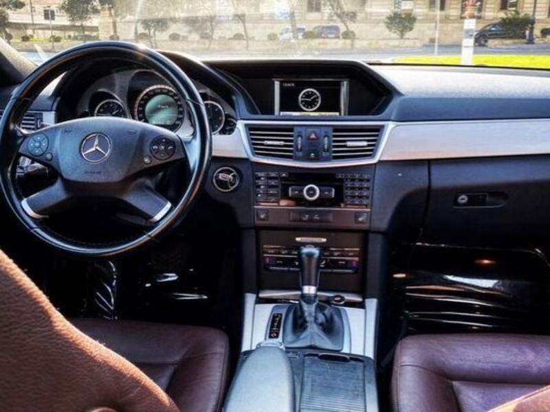 Mercedes E 250, 2009 il, 2.2 L, 201 000 km